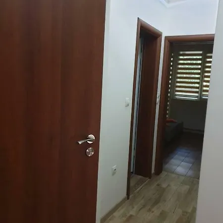 Luxury 2 Bedroom,2 Bathroom ,free Parking Διαμέρισμα